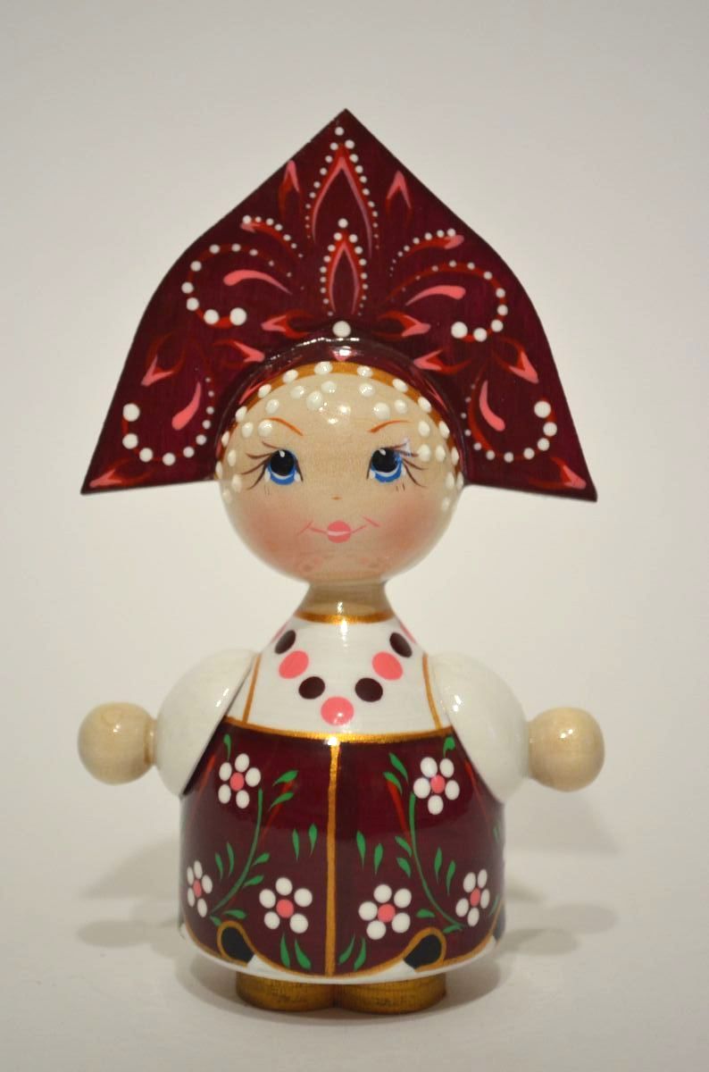 Кукла-малышка в кокошнике