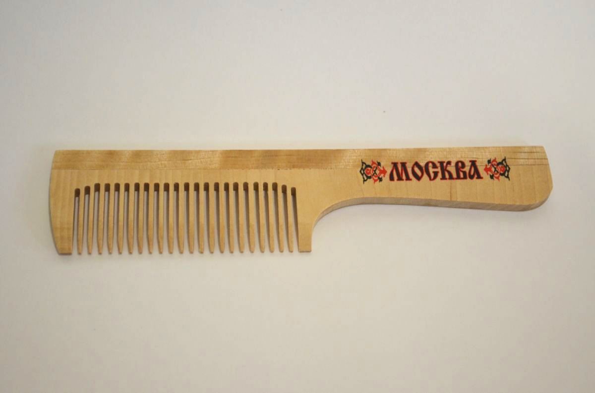 Расческа "Москва"
